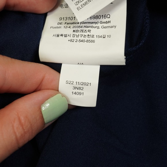 NEW Boston Red Sox V-Neck Baseball Jersey Womens Medium Navy Blue Button Shirt - Picture 7 of 9